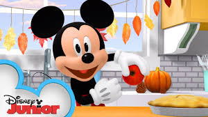 Mickey mouse thanksgiving hd clipart collections; Thanksgiving With The Happy Helpers Mickey Mouse Mixed Up Adventures Disney Junior Youtube