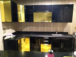 مطبخ كلادينج مرايا ذهبي مرايا اسود ابوحشيش لانظمة الالمونيوم المتطوره والمطابخ الحديثه Facebook