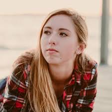 Angel Gann's Instagram, Twitter & Facebook