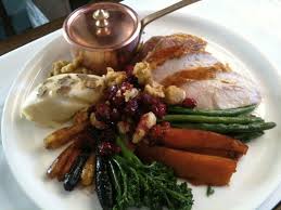 The oval room's tony conte demonstrates how to create a gourmet thanksgiving dinner, complete with turkey, stuffing, gravy, mashed sweet potatoes and cranberry sauce. Thanksgiving Dinner Trattoria Zooma