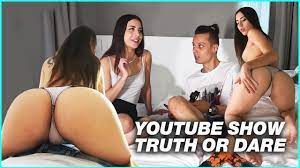 Youtube XXX Strip Game - Truth or dare - Regina Rich - Pornhub.com