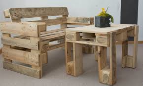 Di la passione di arredare; Arredare Casa Fai Da Te 3 Idee Con I Bancali Di Legno Riutilizzati In Modo Creativo Urbanpost