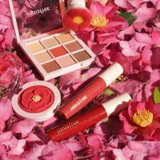 Check spelling or type a new query. Tema Bunga Camellia Jadikan Mekap Lihat Koleksi Tahunan Innisfree Baru Ini Remaja