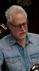 Why is RICK FLAG Sr.'s Hair NOT WHITE in PEACEMAKER Season