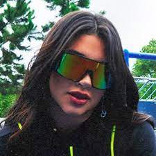 Taina Costa 