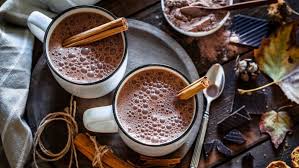 Voici La Recette Du Chocolat Chaud Anti Stress A Siroter Avant De Dormir Pour Eviter Les Insomnies Chocolat Chaud Melange De Chocolat Chaud Recette Dessert Rapide