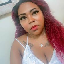 Adding pickles to crawfish boil for unique flavor