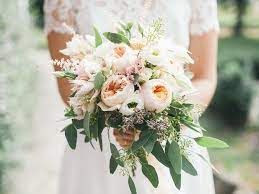 The victorian era spanned the rein of britain's popular monarch, from 1837 to 1901. The History Of The Bridal Bouquet Rose Blossom