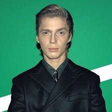 Rublev's tennis career, age, family, net worth and more. Andrey Rublev Bio Salary Net Worth Dating Girlfriend Affair Children Career Relationship Family Age Height