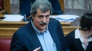 Συγκεκριμένα, ένας άνδρας βρέθηκε στο έδαφος με συμπτώματα επιληπτικής κρίσης και ο αναπληρωτής υπουργός υγείας κ. Polakhs Dhlwsa Dia8esimothta Gia Na Syndramw Ws Giatros Alla Den Me Kalesan Cretalive Eidhseis