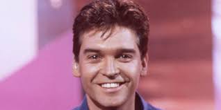 Phillip schofield is one of our most loved tv presenters, having spent nearly 40 years hosting some of the biggest shows on screen. Here Are Some Pictures Of Phillip Schofield When He Was Younger