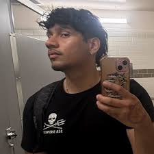 Cállese hermano y apoye en las malas no solo en las. Buenas