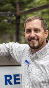 Wyoming guide dead after bear attack; Florida hunter hurt