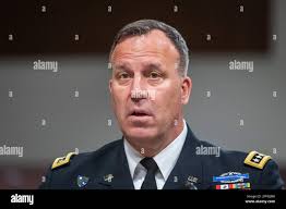 Centcom commander hi-res stock photography and images