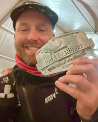 🔴🟡 SERPENTINE 🏅 MONDAY🔴🟡 We saw triathlon & multi sport aplenty this  weekend, interspersed with some great running events! Fantastic to see  Adrian Kerr PB over the half mara distance 🙌🏼 Debbie