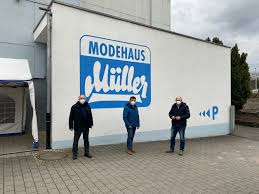 Hilfreiche tipps für den verkauf. Zu Besuch Bei Kleider Muller In Gundelsheim Klaus Ranger