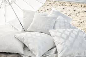 Yeni Koleksiyon All About White Masum Beyaz Rengin Sasirtici Ve Farkli Etkileri Www Nezihbagci Com 90 224 549 0 777 Nezihbagci Jab Goruntuler Ile Furniture Hot