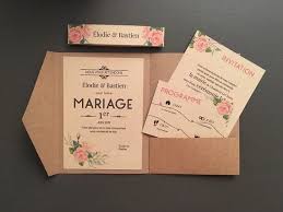 Pour compléter votre déco mariage vintage, chinez de vrai objets rétro dans les brocantes : Faire Part Mariage Champetre Papeterie Boheme Pochette Coupons Vintage Kraft Wedding Invitations Rustic Beach Wedding Invitations Wedding Invitations