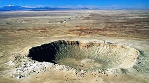 Tras la caída del meteorito en la zona suroccidental de cuba este viernes, es importante resaltar los nueve meteoritos más impactantes este es el meteorito más grande que se ha encontrado de una pieza, y el mayor trozo de hierro de origen natural que se haya descubierto sobre la faz de la tierra. Como Cae Un Meteorito En La Tierra Meteorito 2020