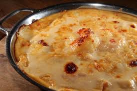 Gratin De La Mer Plat Raffine Et Rempli De Saveurs Marmite Du Monde Gratin De La Mer Recette Poisson Noel Recettes Poissons Et Fruits De Mer