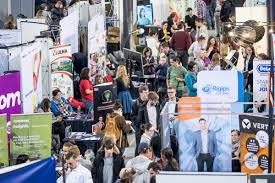 Comunicat de catalyst solutions srl. CauÅ£i Un Loc De MuncÄ Targul De Cariere Cluj Are Loc Intre 23 Si 24 Octombrie Cluju Ro