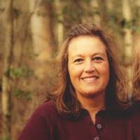 Kelly Patch's Instagram, Twitter & Facebook