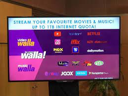 Now with better sound ! Stand A Chance To Win One Year Free Celcom Home Wireless Broadband At Homedec Soyacincau Com