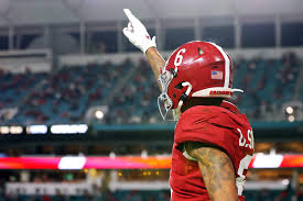 Smith got the finger caught in an ohio state player's jersey on what would be his final play. Is Devonta Smith Trying To Manifest Ny Giants Drafting Him Into Existence