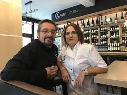 Pathé, léon gaumont se lancent dans la production de masse. Le Kiosque A Champagne Du Marche De Noel De Reims Sera Tenu Par Christophe Lebee Du