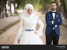 We did not find results for: Muslim Bride Groom Image Photo Free Trial Bigstock