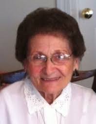 Violet Oneill's Instagram, Twitter & Facebook