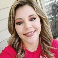 Tessa Collier's Instagram, Twitter & Facebook