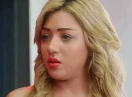 عن #الشخص اللی بتتمنی انه یگون من #نصیبگ عشآن لآ #قلبگ ولآ #عقلگ قابلین غیره