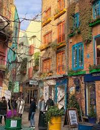 Harley st aesthetics consultations at 64 harley street, london, w1g 7hb. 10 Most Instagrammable Places In London Aesthetic Places In London