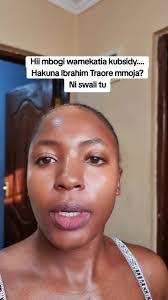 Ellen Gow's Instagram, Twitter & Facebook