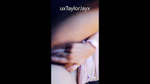 Pussy Flashing - Getting Caught So Hot!