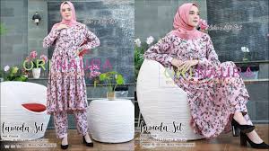 Harga tertinggi pertama nama produk: Pin Di Muslimah Fashion