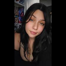 What kind of chickens are these? Very tiny!