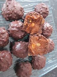 Rochers Praline De Christophe Felder A Table Avec Doro Rocher Noix De Coco Chocolat Noel Recette Mignardise