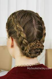 A Double Dutch Braided Bun For Those Days You Re Ready To Try Something New Description Fr Braids For Short Hair Dutch Braid Hairstyles Braided Bun Hairstyles