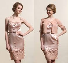 Veuillez choisir la taille selon notre tableau de tailles standard ou cocher sur mesure pour remplir les mensurations personnalisées. 3 Conseils Pour Choisir Une Robe De Mere De La Mariee Blog Officiel De Robespourmariage Fr