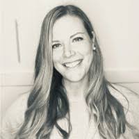 Andrea Pavia's Instagram, Twitter & Facebook