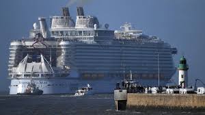 Seit 2010 begeistert die allure of the seas rund 6.300 passagiere auf ihren reisen. Symphony Of The Seas So Sieht Das Grosste Kreuzfahrtschiff Der Welt Aus Stern De
