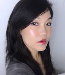 Becca Light Chaser Highlighter For Face and Eye & Liquid Crystal Glow Gloss 