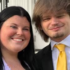 Fuel Saver alert! Tomorrow is Wonderfuel Wednesday. Earn $1 off per gallon 