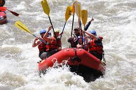 The editors of publications international, ltd. Top 10 Trivia Tips For Rafting In Colorado