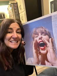 Introduction of a Taylor Swift fan