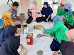 56 gambar kartun islami png hd gambar kantun sabun animasi mencuci tangan. Unimalnews Bersinergi Dengan Remaja Masjid Mahasiswa Kkn Galang Dana