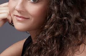 SUOR CRISTINA… la vincitrice di The Voice Of Italy 2014 LASCIA LA VITA  CONSACRATA e continua sulla strada della musica… ora è CRISTINA SCUCCIA.