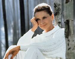 Her mother, baroness ella van heemstra, was a dutch noblewoman, while her father. 80 Jahre Audrey Hepburn Bilder Eines Lebens Audrey Hepburn Bilder Audrey Hepburn Audrey Hepburn Mode